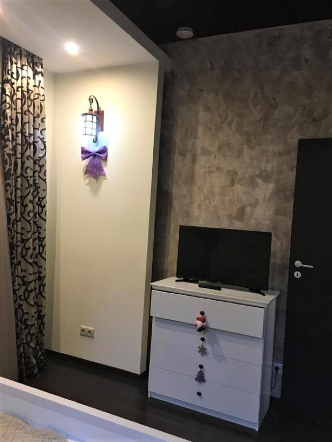 Apartment 13 Si 16 In Oxygen *